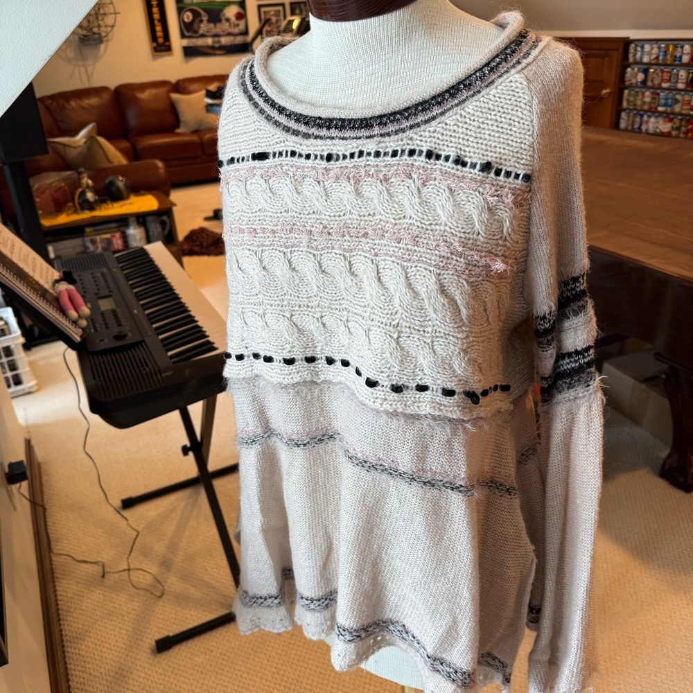 Free People Bell Sleeve Sweater - Picture 10 of 14
